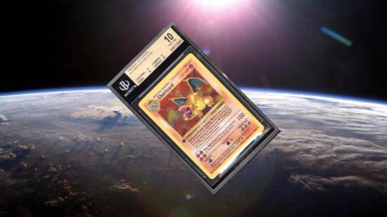 送上太空：只为证明保护套强度开元棋牌评级机构将宝可梦卡牌